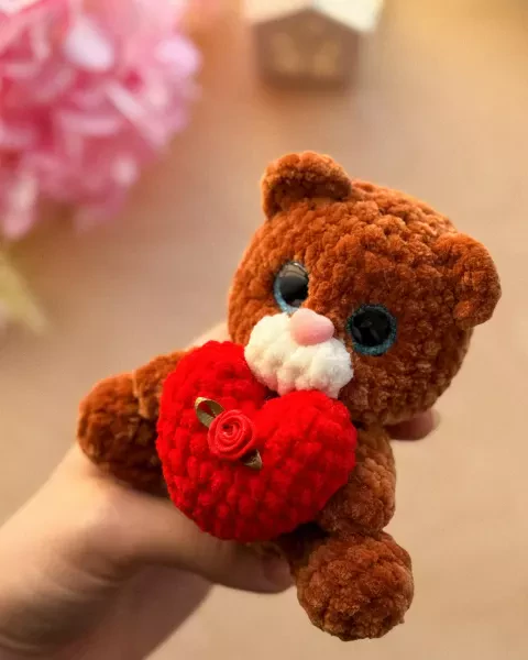 Медвежонок Любовь