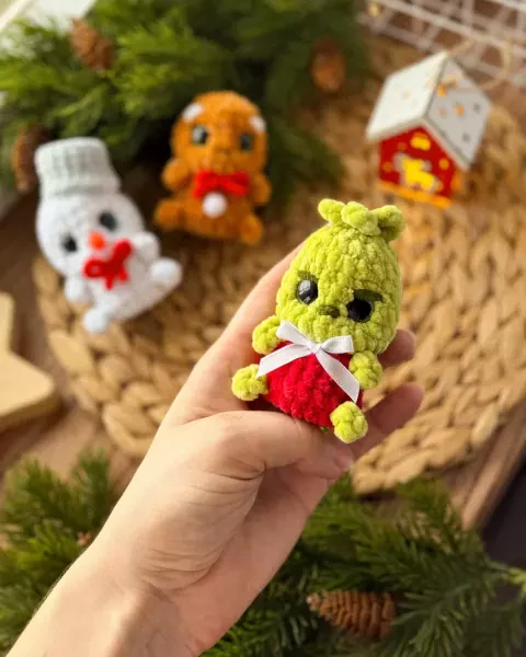 Новогодние малыши-пухляши