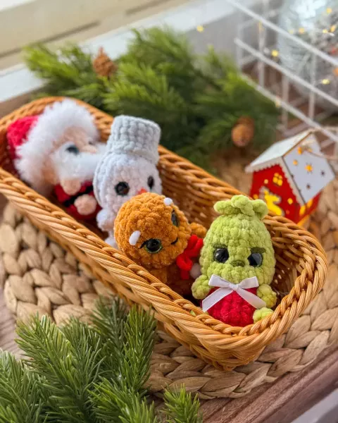 Новогодние малыши-пухляши