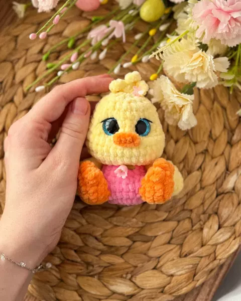 Птенчик Лютик